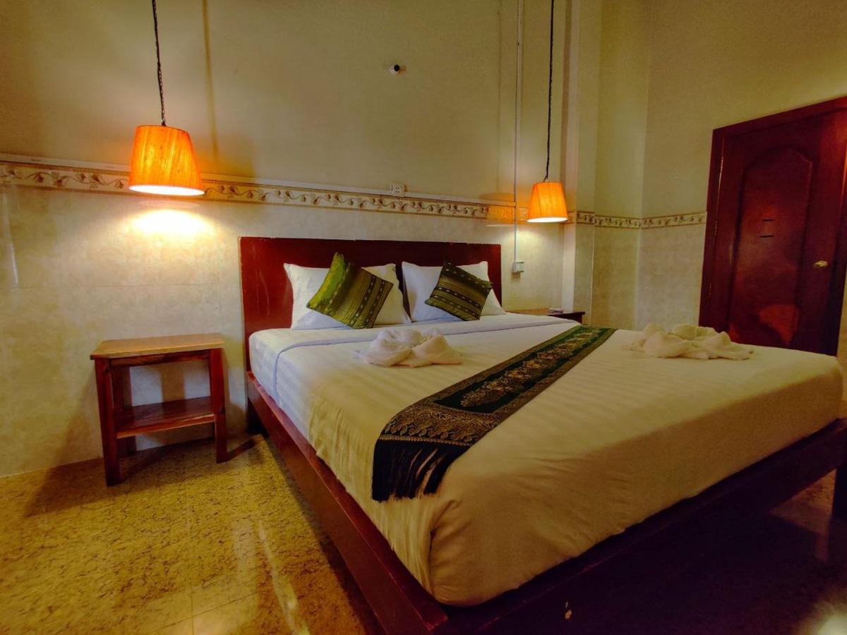 Le Tonle Hotel Kratie Exterior photo
