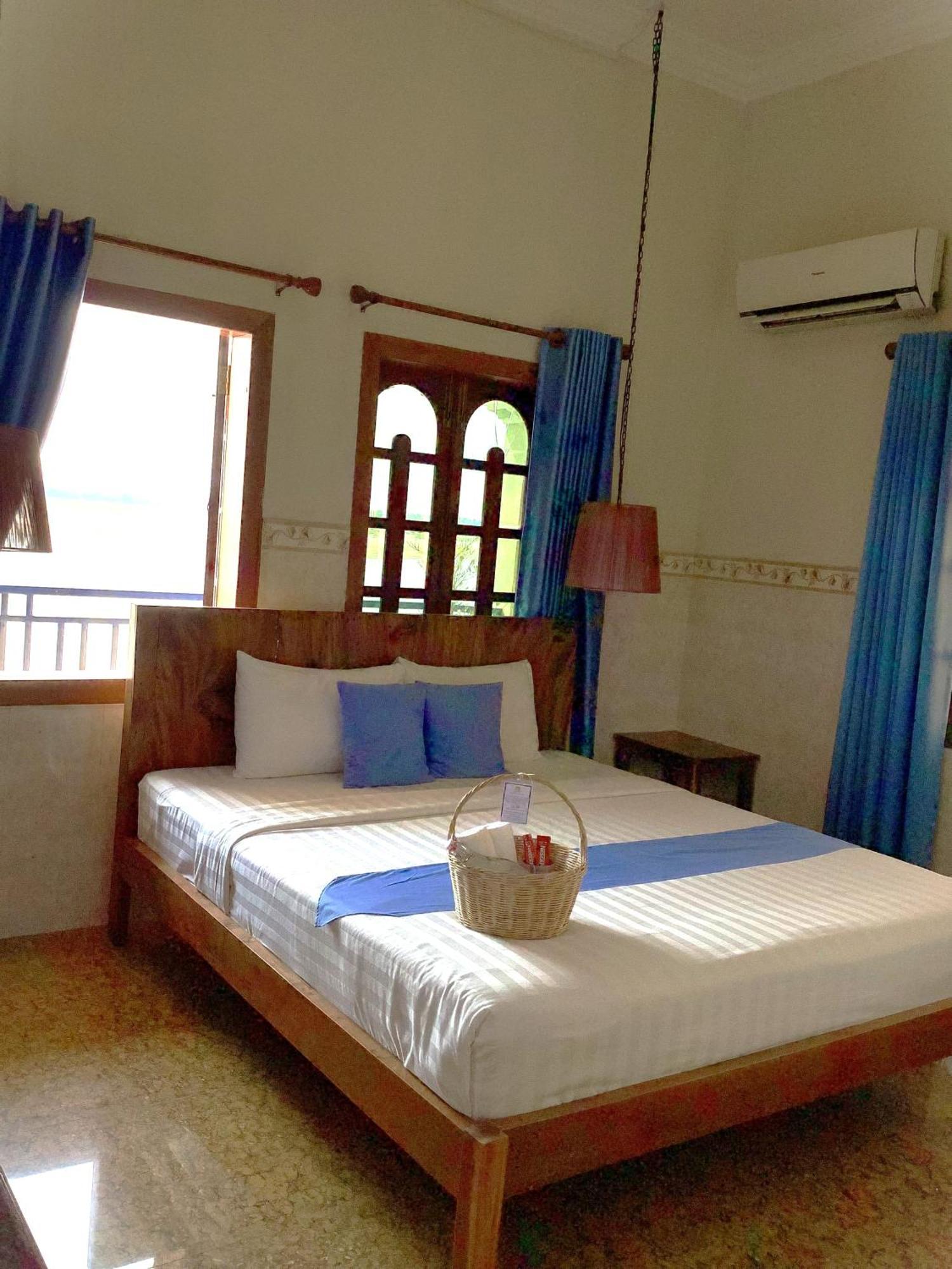 Le Tonle Hotel Kratie Exterior photo
